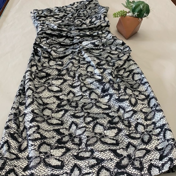 Suzi Chin One Shoulder Floral Silky Party Dress 6 - Picture 12 of 16